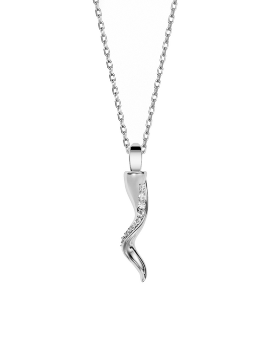 Fortuna Little Horn Necklace, Diamond Ridge