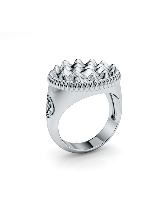 Iguana Crown Signet Ring