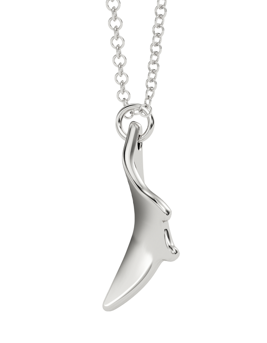 Load image into Gallery viewer, LEFTY Manta Fever Necklace